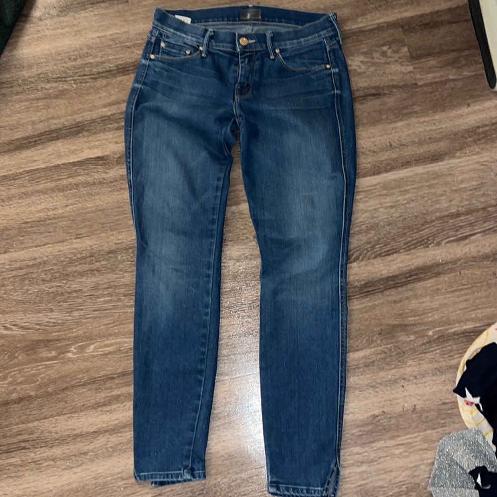 Mother jeans never worn